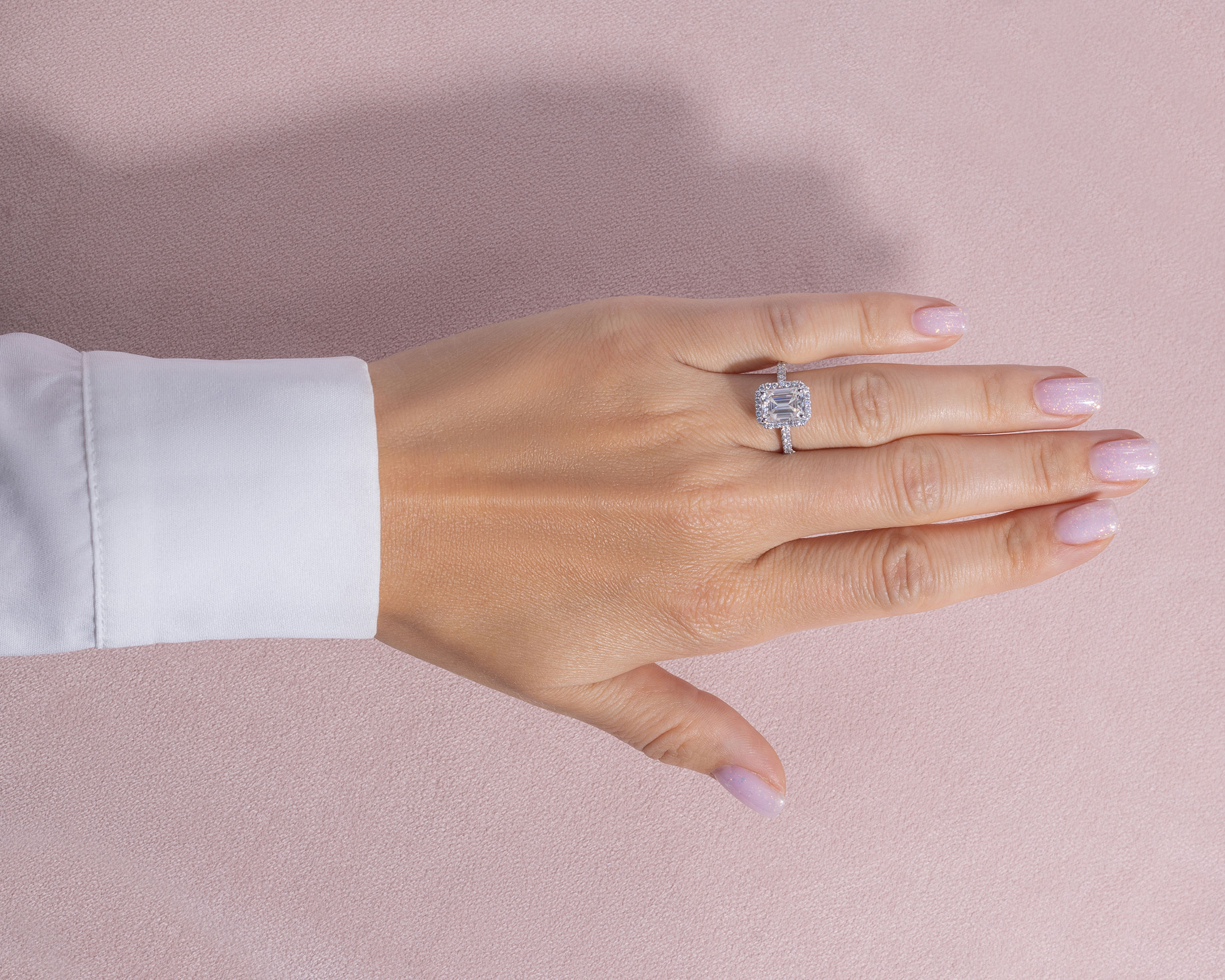 44396-ring-engagement-rings-white-gold-moissanite-dvvs2-emerald-44396-6.jpg