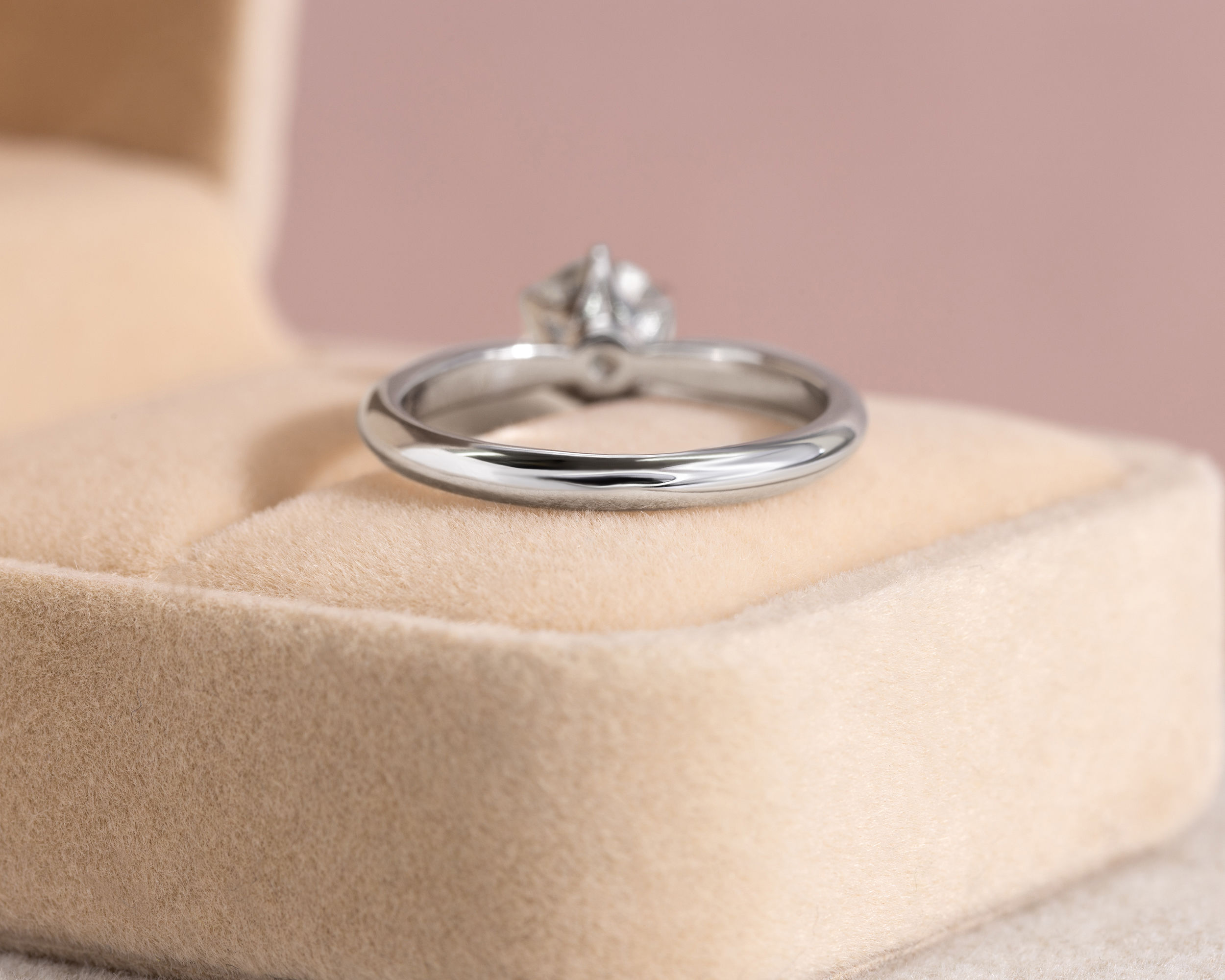 45556-ring-fine-rings-white-gold-45556-5.jpg