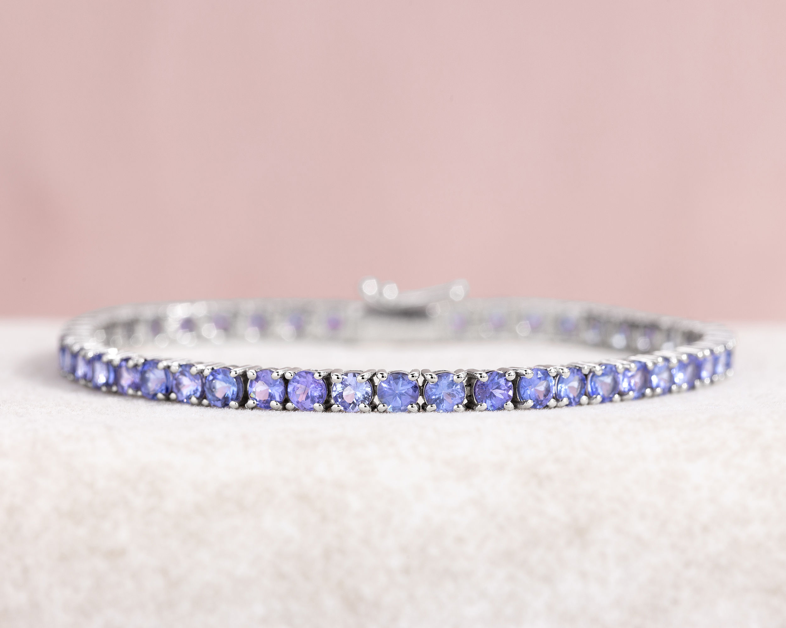 45576-bracelet-fine-bracelets-white-gold-blue-tanzanite-natural-zoisite-purplish-blue-transparent-round-.jpg