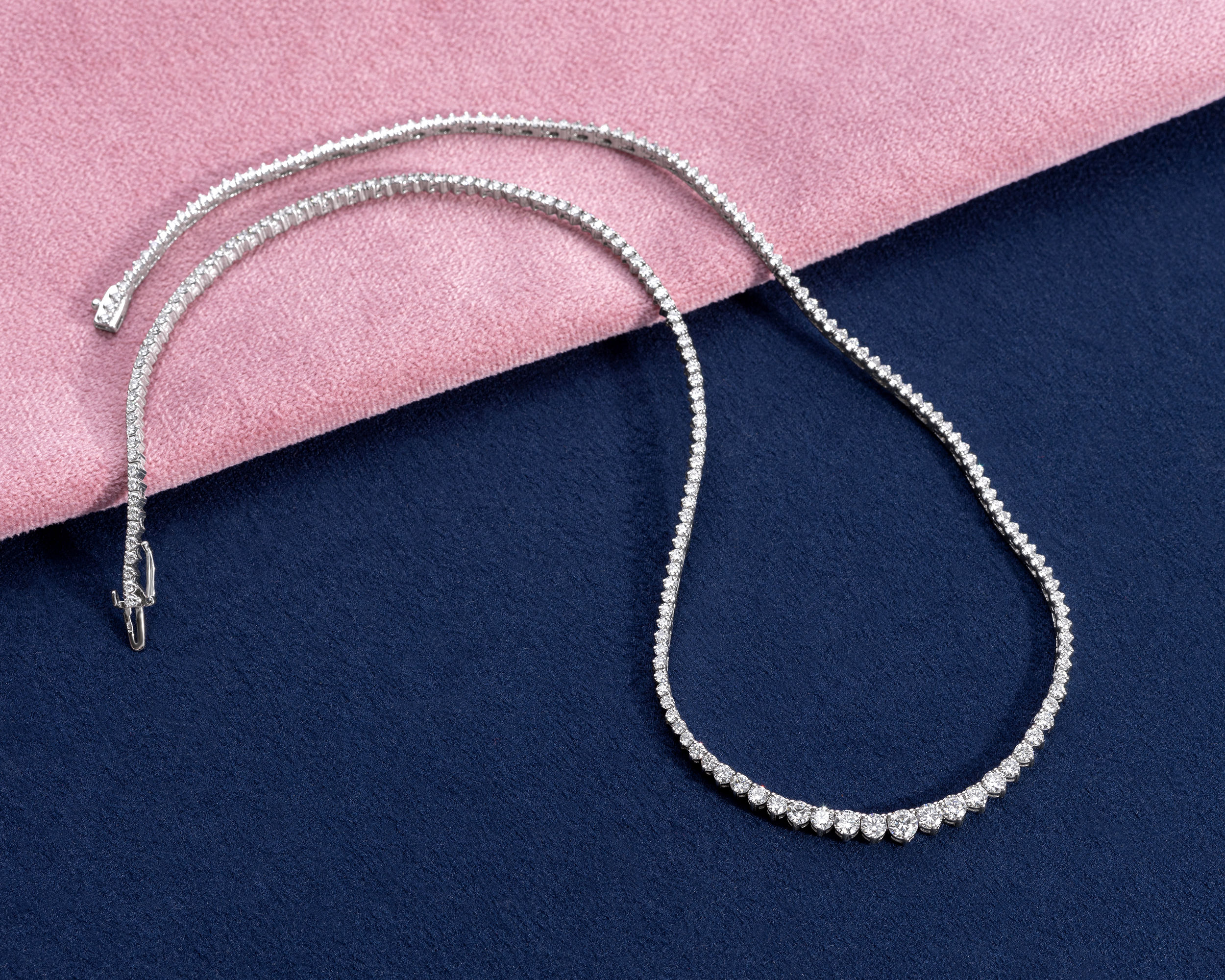45598-necklace-fine-necklaces-and-pendants-white-gold-nat-diamond-round-f-gvs-si-.jpg