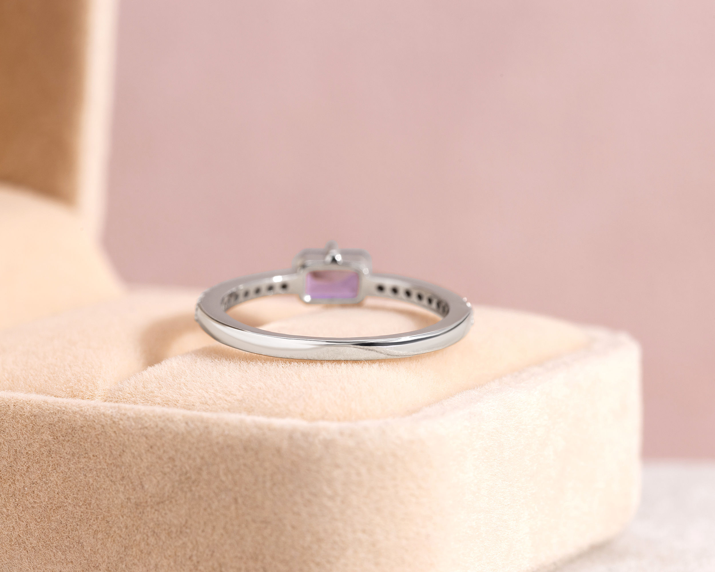 45609-ring-fine-rings-white-gold-nat-diamond-round-brilliant-e-hvs2-si2-natural-tanzanite-purple-emerald-transparent-45609-5.jpg
