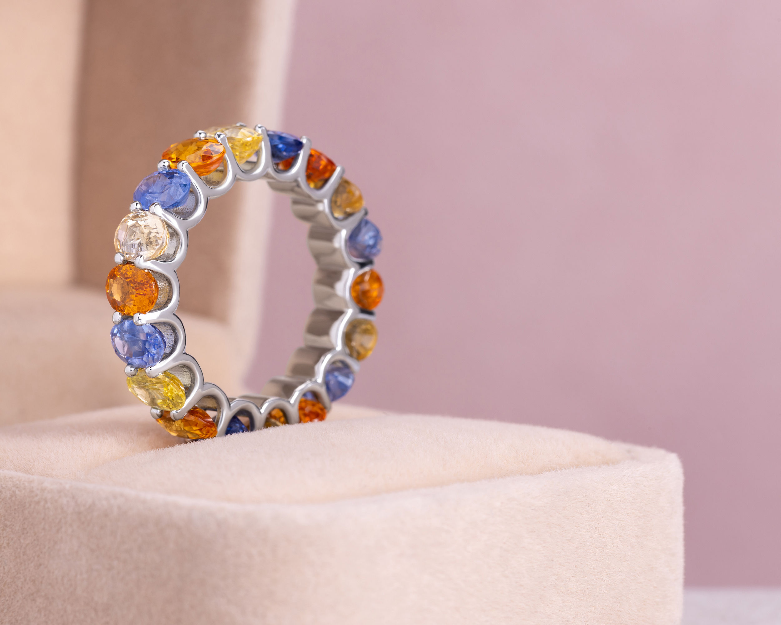 45840-ring-fine-rings-white-gold-oval-sapphire-nat-corundum-multi-colors-45840-4.jpg